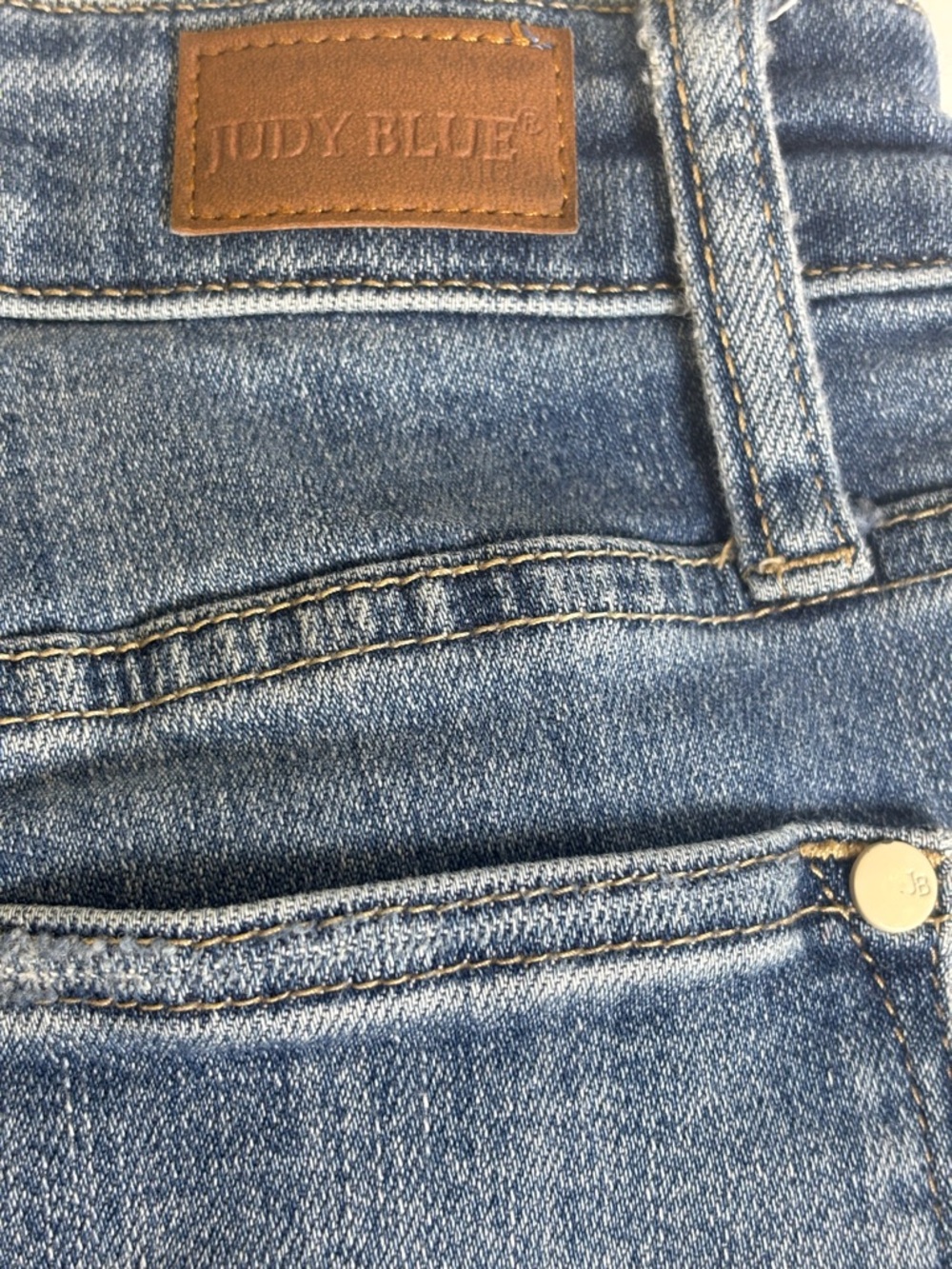 Judy Blue Women's 5/27 Mid-Blue High-Rise Cropped Skinny Jeans Frayed Split Hem - Picture 8 of 8